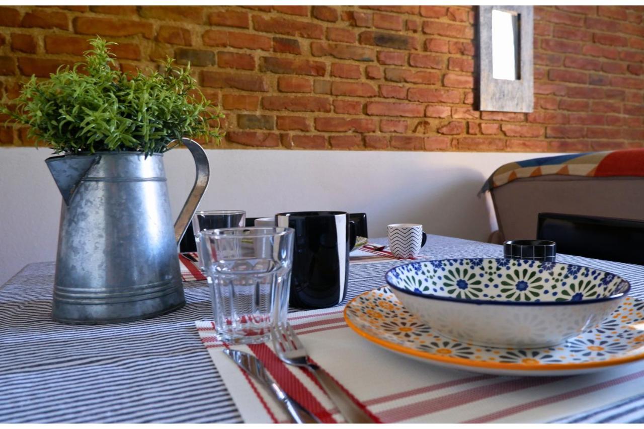 Free Parking & A/C Sant'Orsola Cozy Home Болонья Экстерьер фото